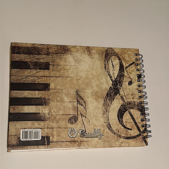 Piccadilly Sheet Music Notebook - Picture 6 of 6